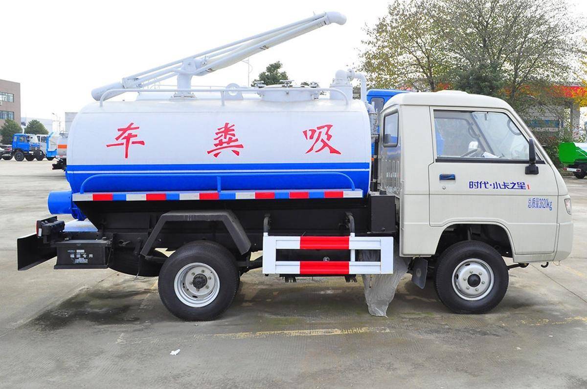 吸污車(chē)與吸糞車(chē) 一字之差背后的區(qū)別解析